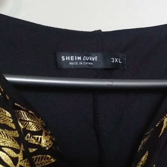 Gold leaf dress - Picture 2 of 2